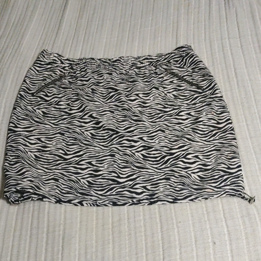 Zenergy Zebra Miniskirt Chico's Size 2